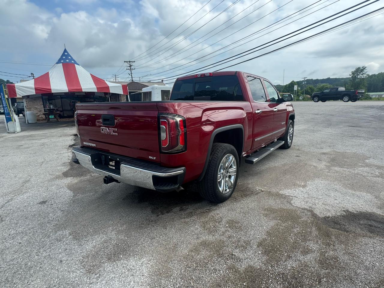 GMC Sierra 1500 4WD Crew Cab 143.5" SLT 2018