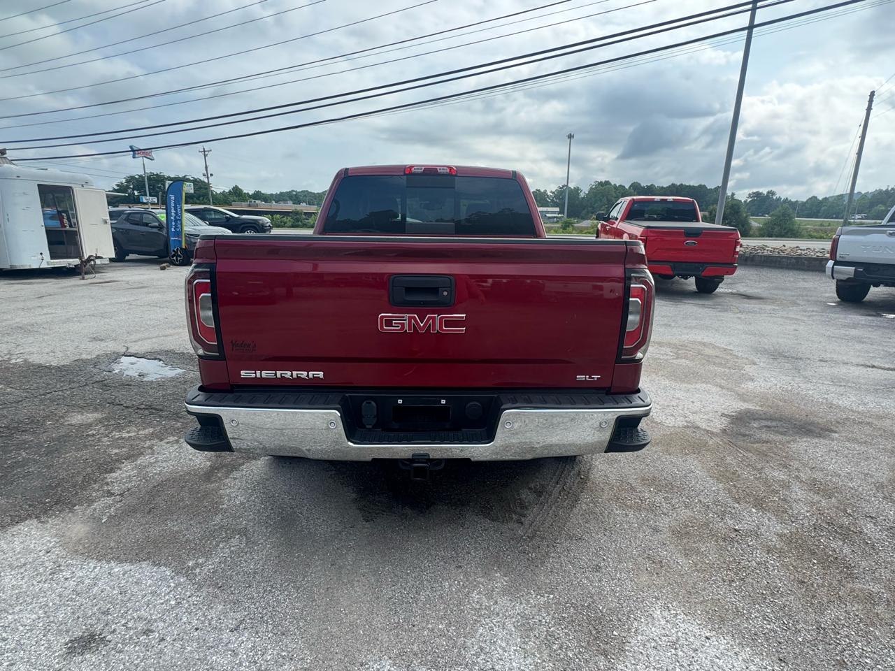 GMC Sierra 1500 4WD Crew Cab 143.5" SLT 2018