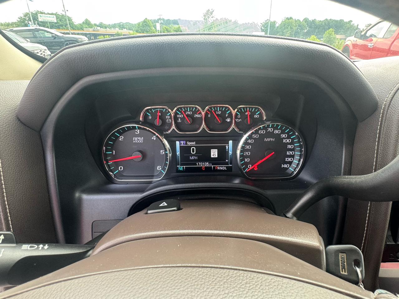GMC Sierra 1500 4WD Crew Cab 143.5" SLT 2018