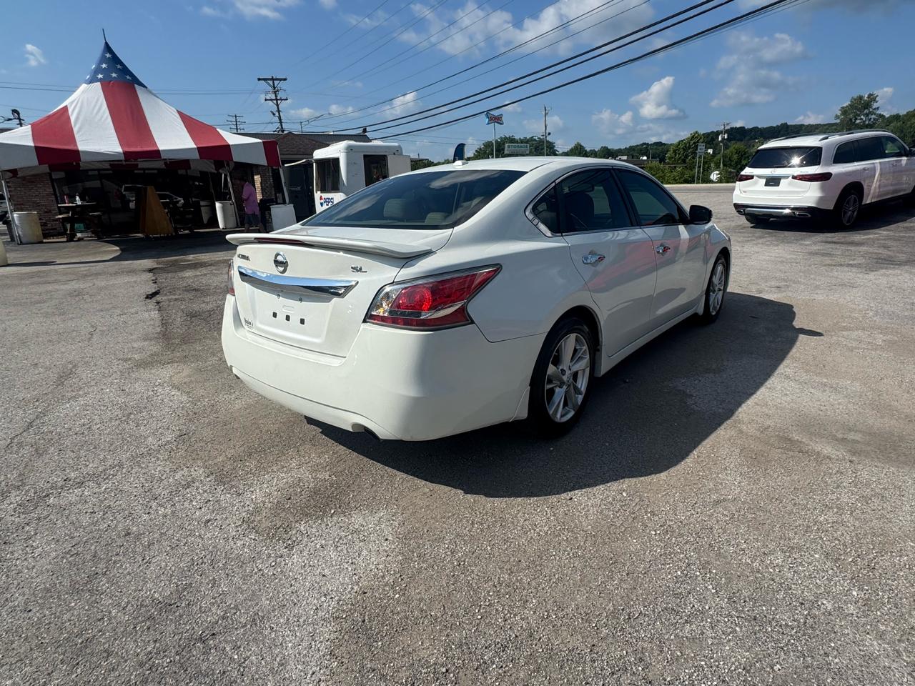 Nissan Altima 2.5 SL Sedan 2015