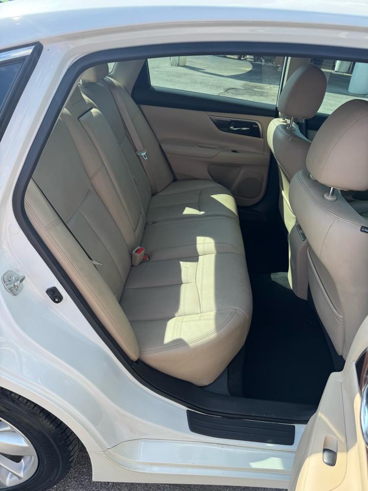 Nissan Altima 2.5 SL Sedan 2015