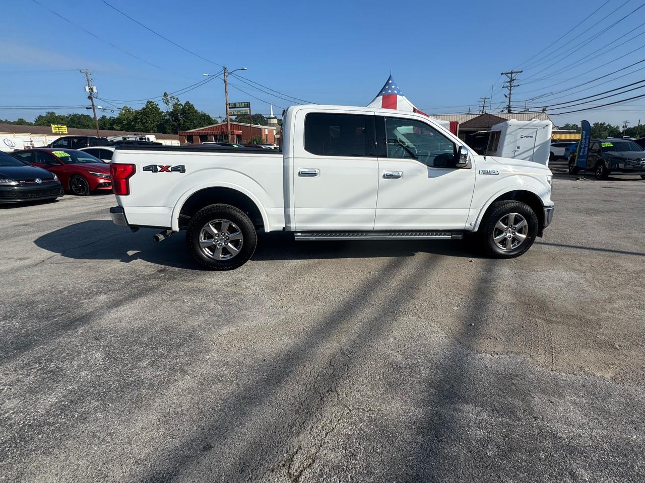 Ford F-150 4WD SuperCrew 139" Lariat 2019