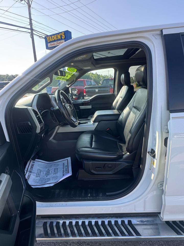 Ford F-150 4WD SuperCrew 139" Lariat 2019