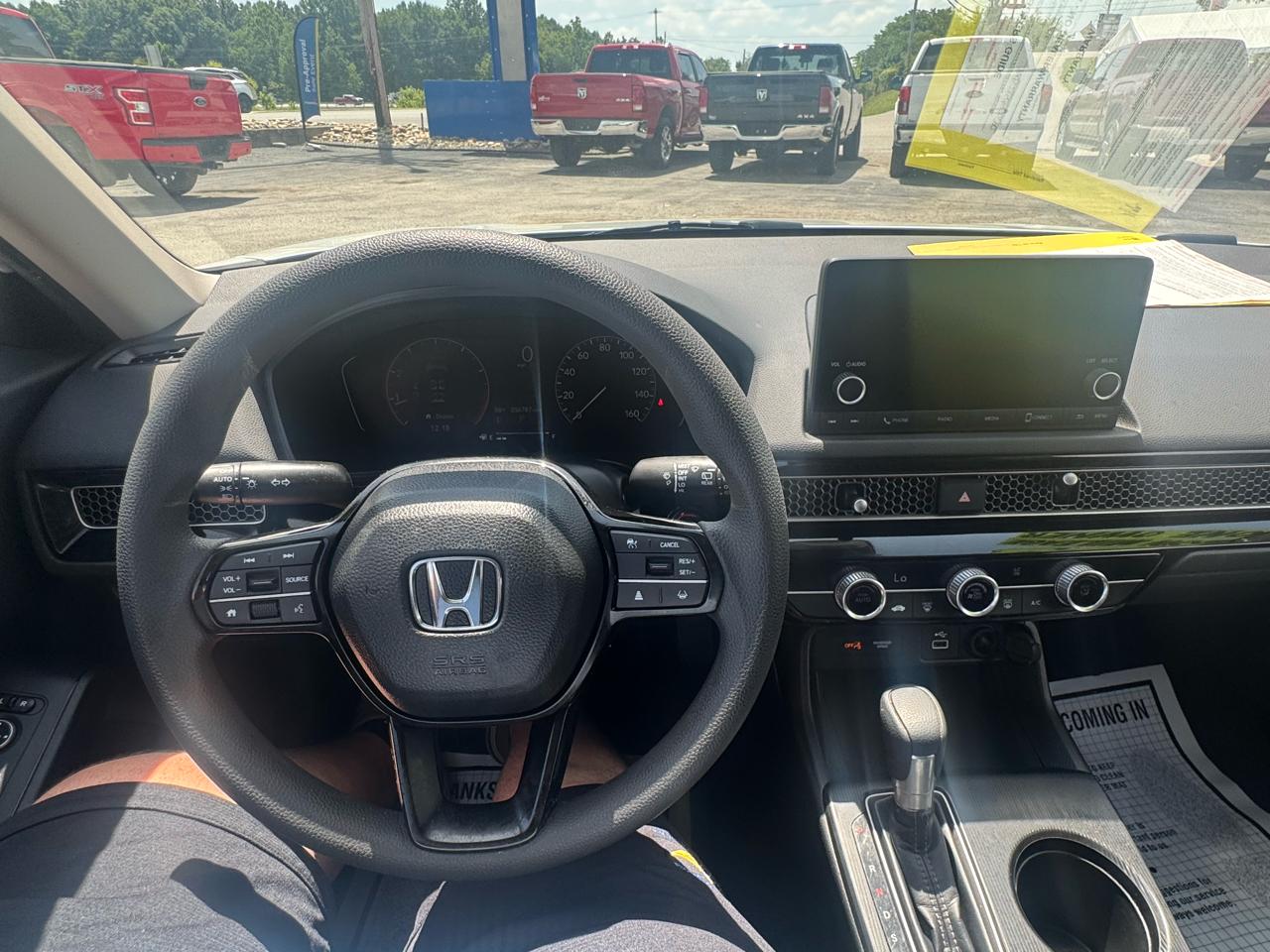 Honda Civic Hatchback LX CVT 2024