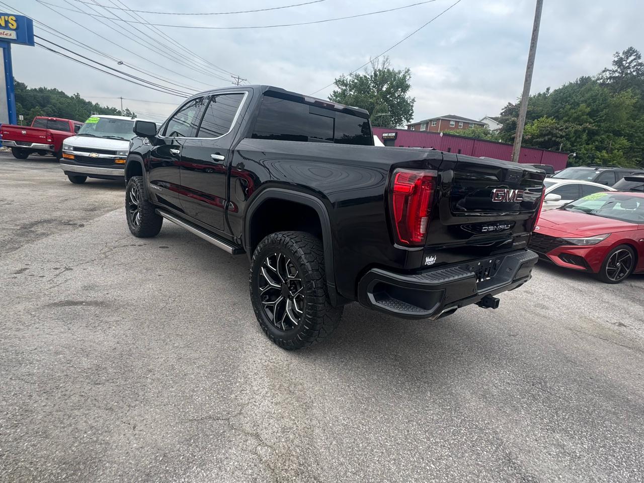 GMC Sierra 1500 4WD Crew Cab 147" Denali 2019