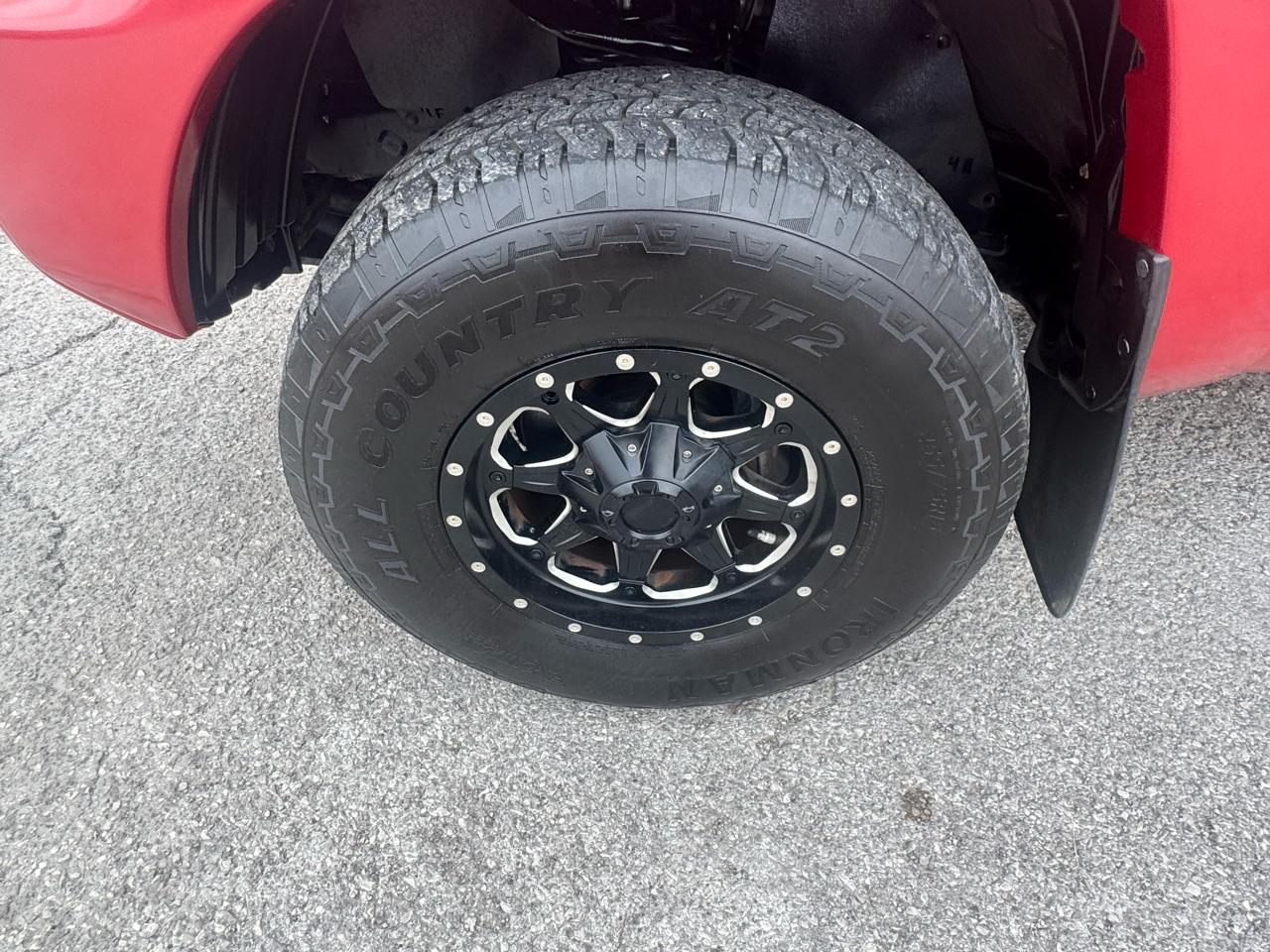 Toyota Tacoma 4WD Access Cab V6 MT (Natl) 2013