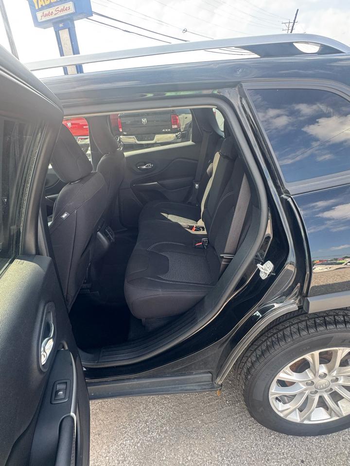 Jeep Cherokee Latitude FWD 2020