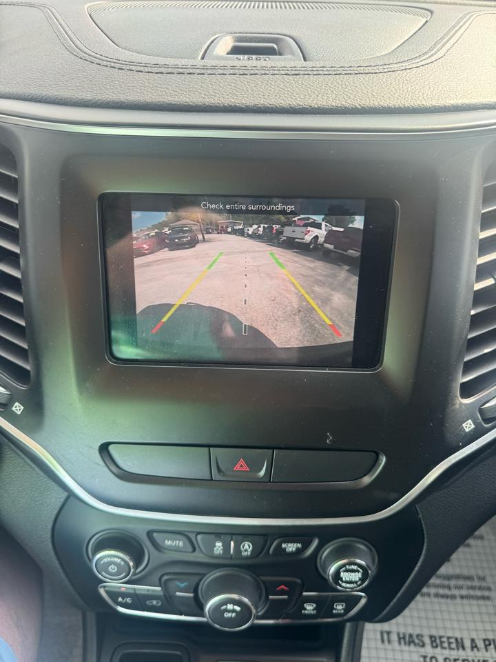 Jeep Cherokee Latitude FWD 2020