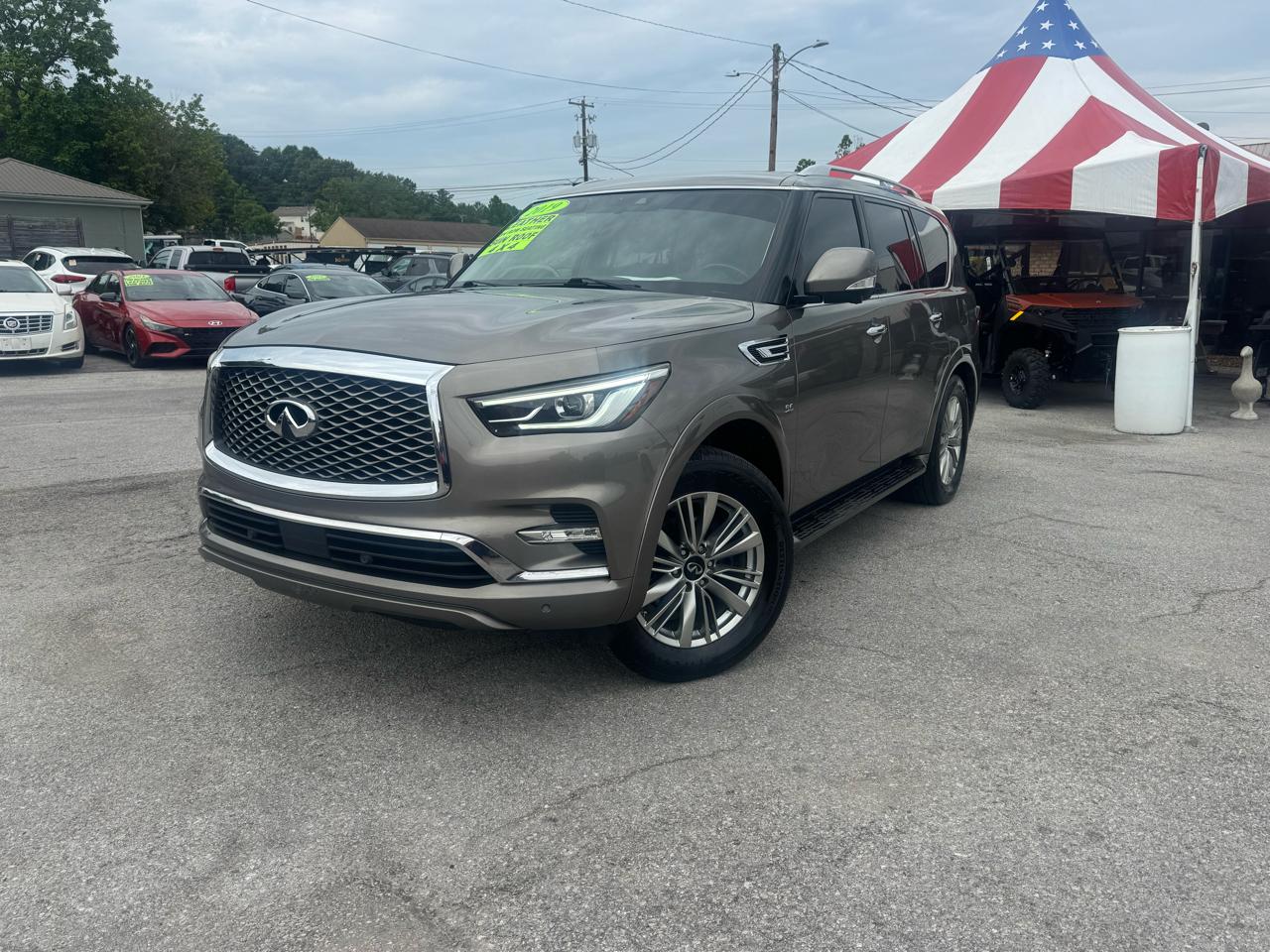 Infiniti QX80 LUXE AWD 2019