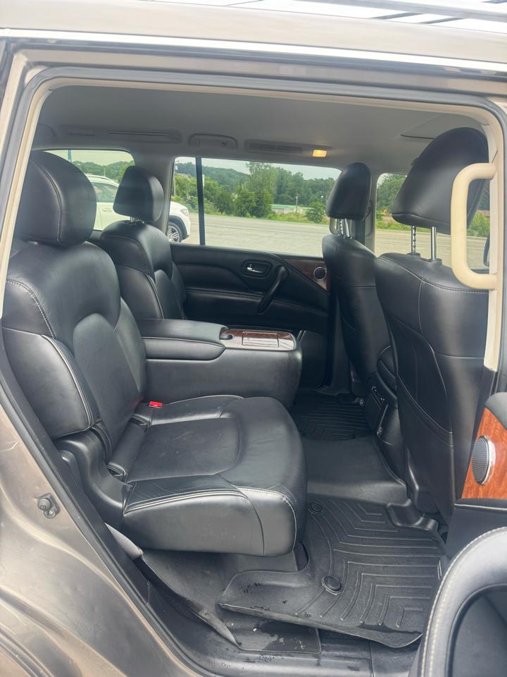 Infiniti QX80 LUXE AWD 2019
