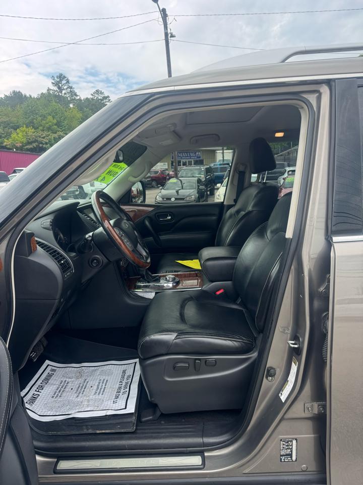 Infiniti QX80 LUXE AWD 2019