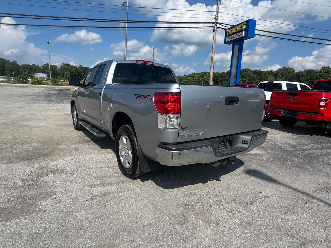 Toyota Tundra 2WD Truck Dbl 5.7L V8 6-Spd AT LTD (Natl) 2010