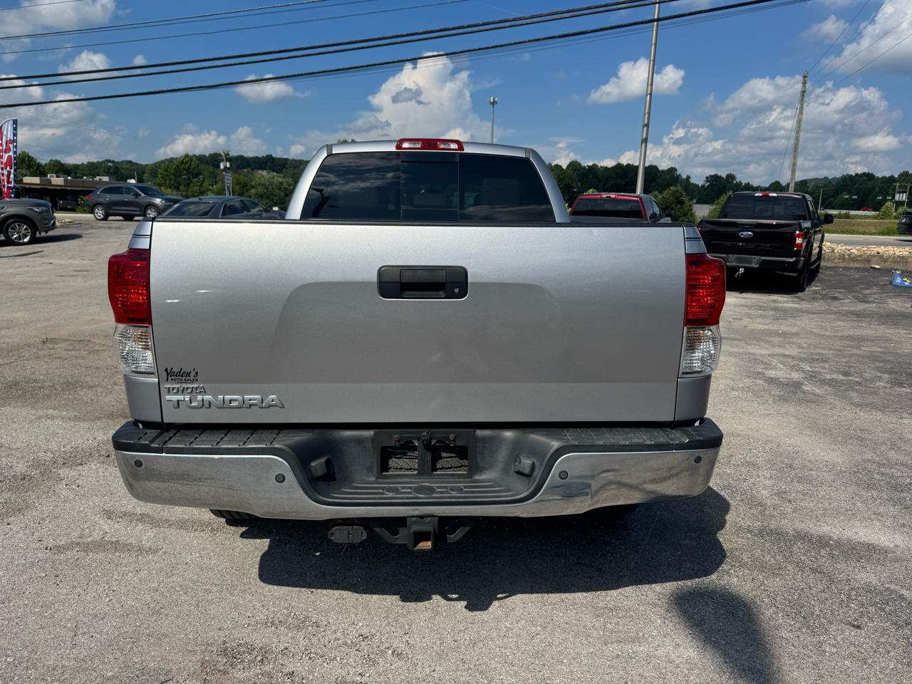 Toyota Tundra 2WD Truck Dbl 5.7L V8 6-Spd AT LTD (Natl) 2010