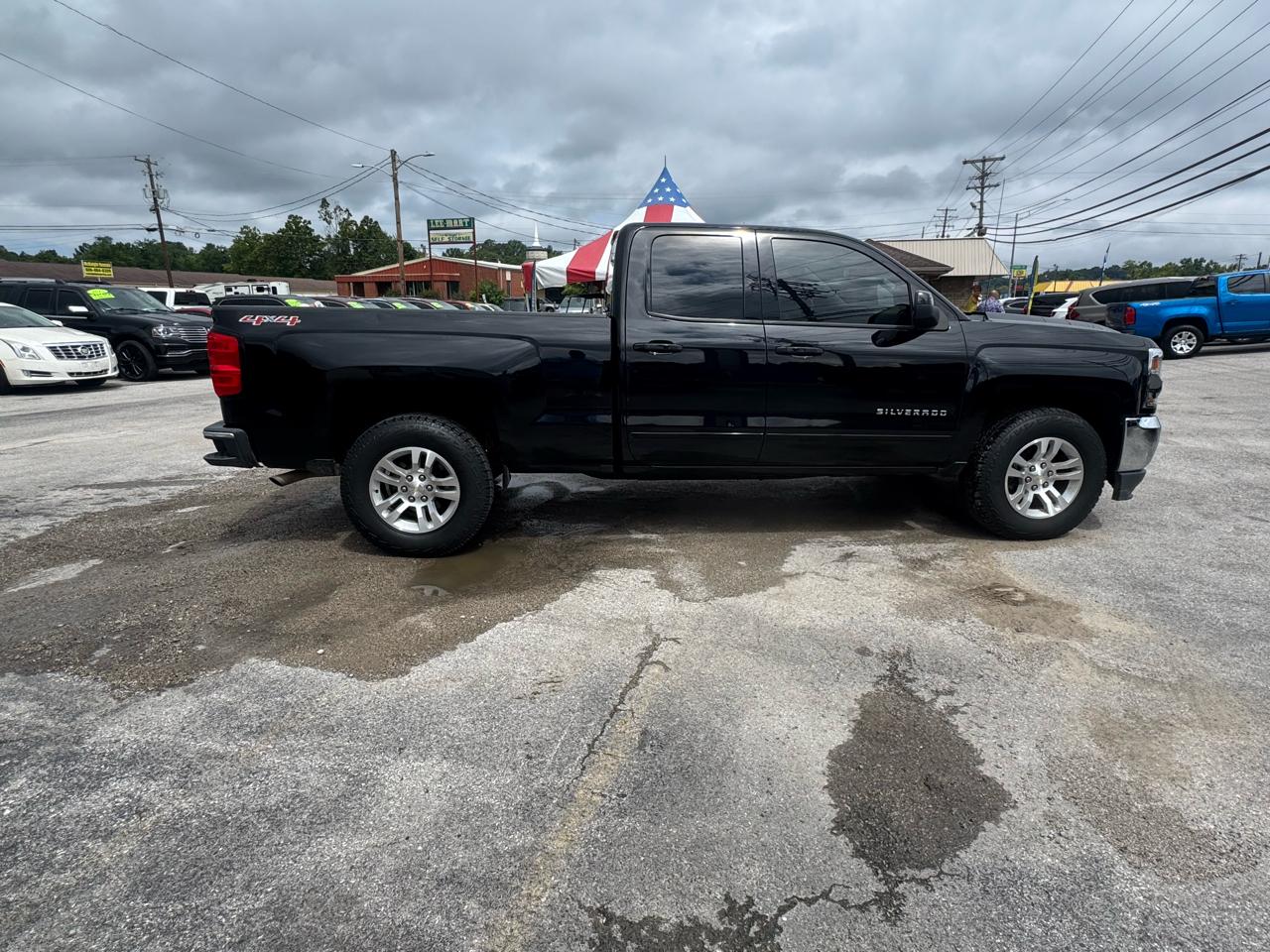 Chevrolet Silverado 1500 4WD Double Cab 143.5" LT w/1LT 2017