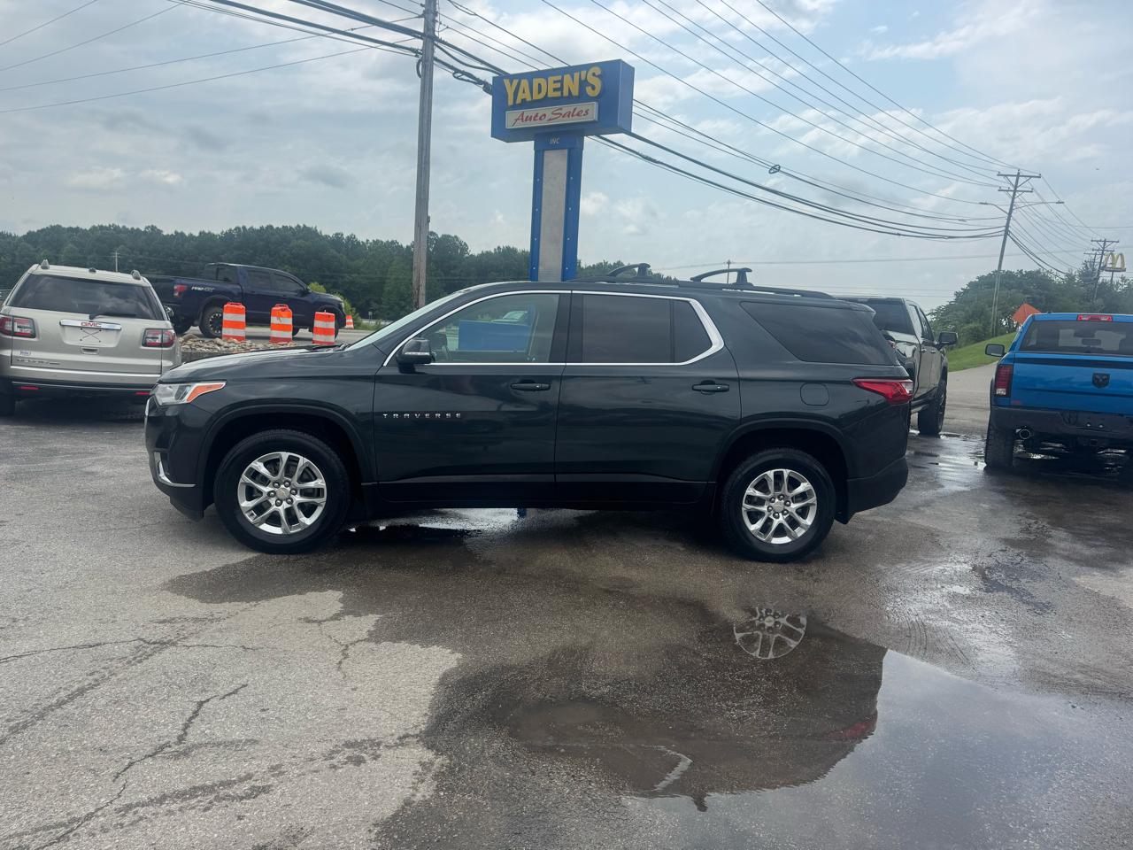 Chevrolet Traverse AWD 4dr LT Cloth w/1LT 2021