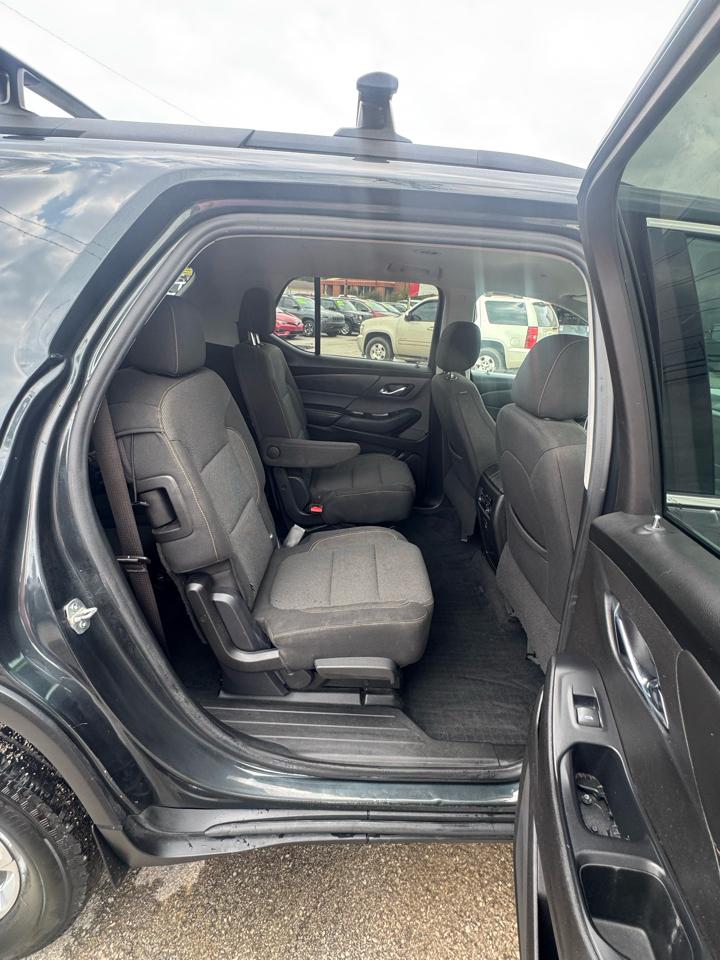 Chevrolet Traverse AWD 4dr LT Cloth w/1LT 2021