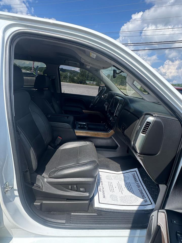 Chevrolet Silverado 1500 4WD Crew Cab 143.5" LTZ w/1LZ 2018