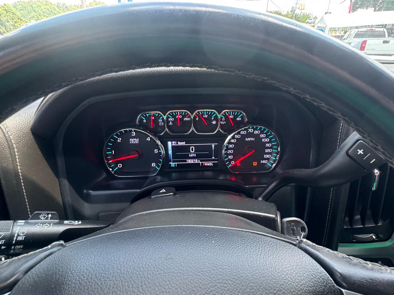Chevrolet Silverado 1500 4WD Crew Cab 143.5" LTZ w/1LZ 2018