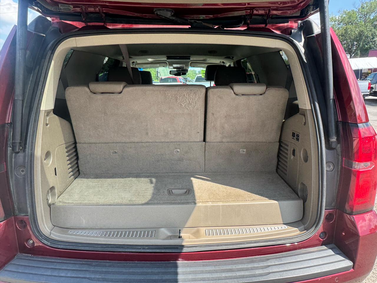 Chevrolet Tahoe 4WD 4dr LT 2017