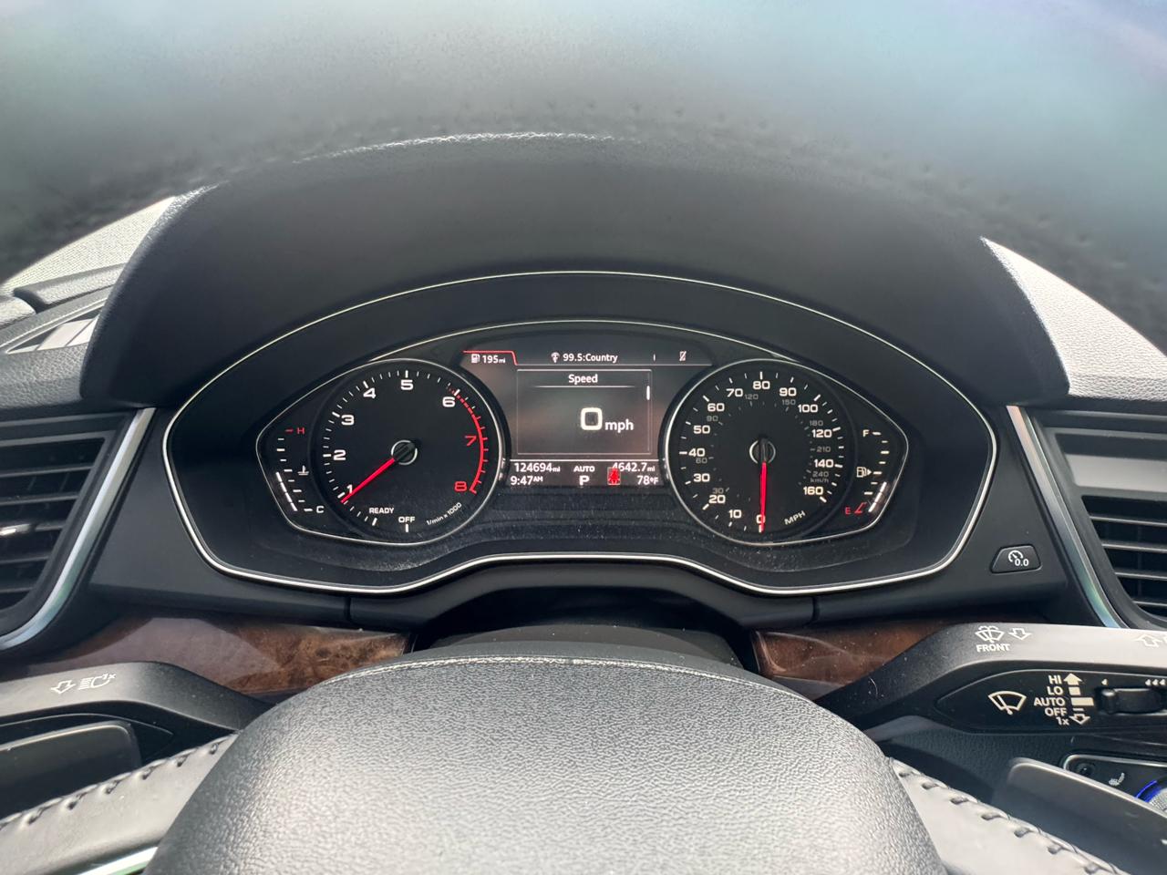 Audi Q5 Titanium Premium 45 TFSI quattro 2020