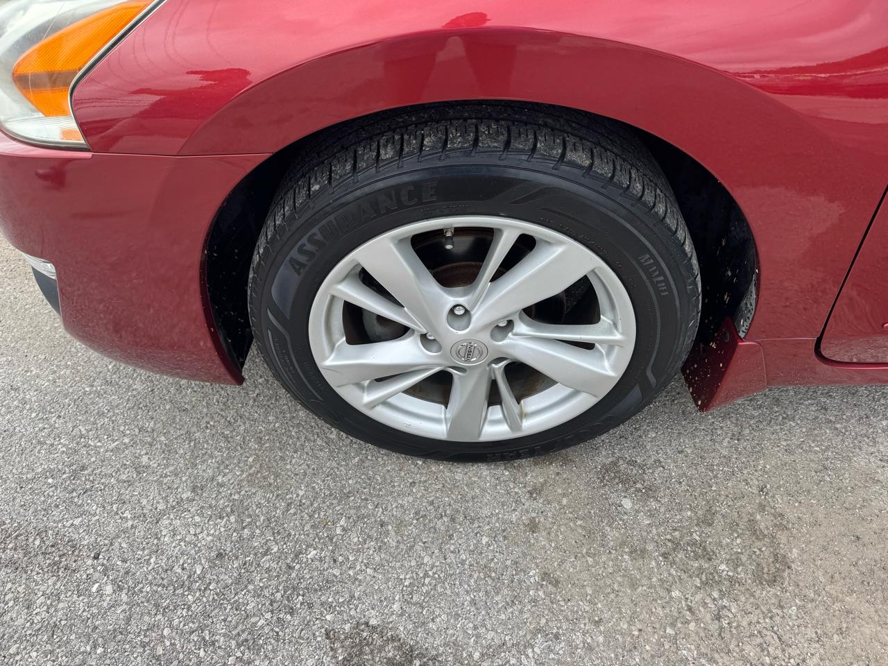 Nissan Altima 4dr Sdn I4 2.5 SV 2015