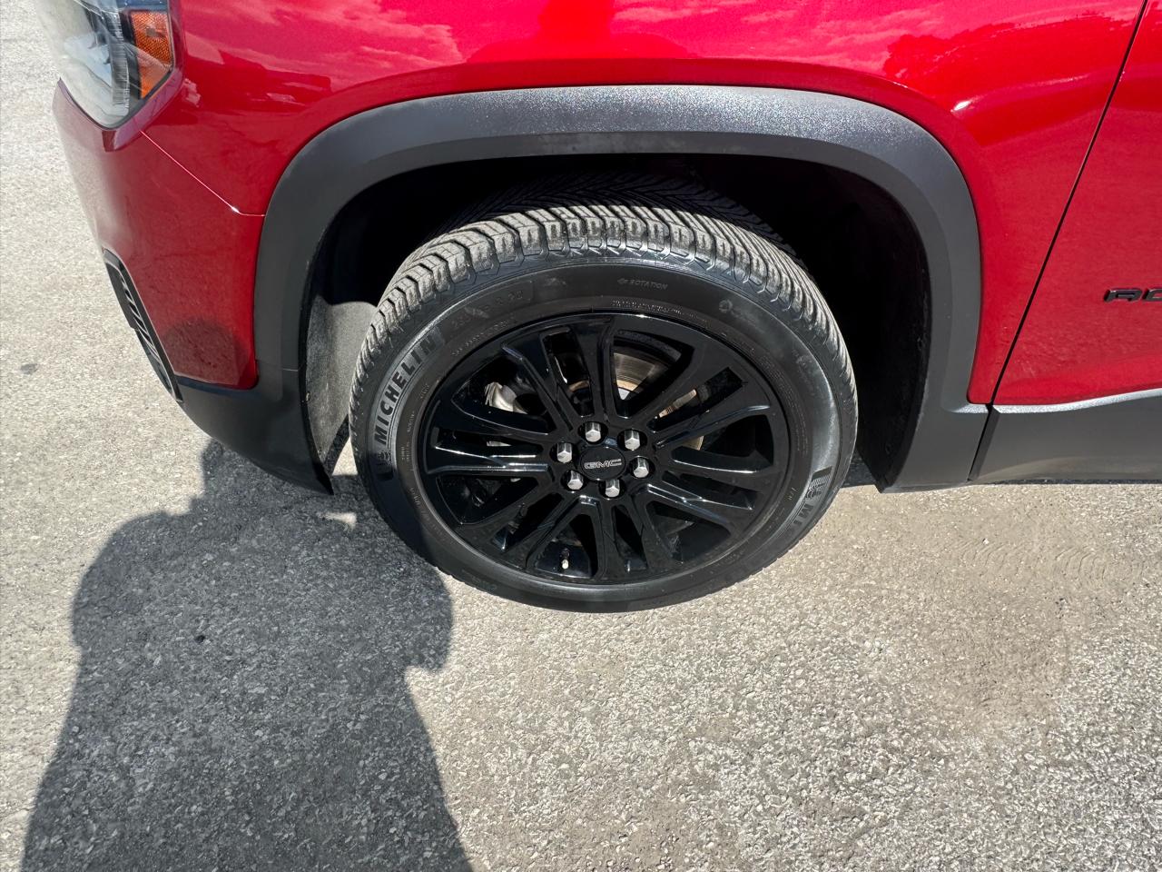 GMC Acadia AWD 4dr SLE 2023