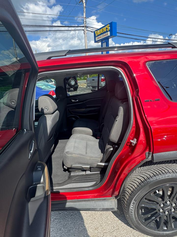 GMC Acadia AWD 4dr SLE 2023