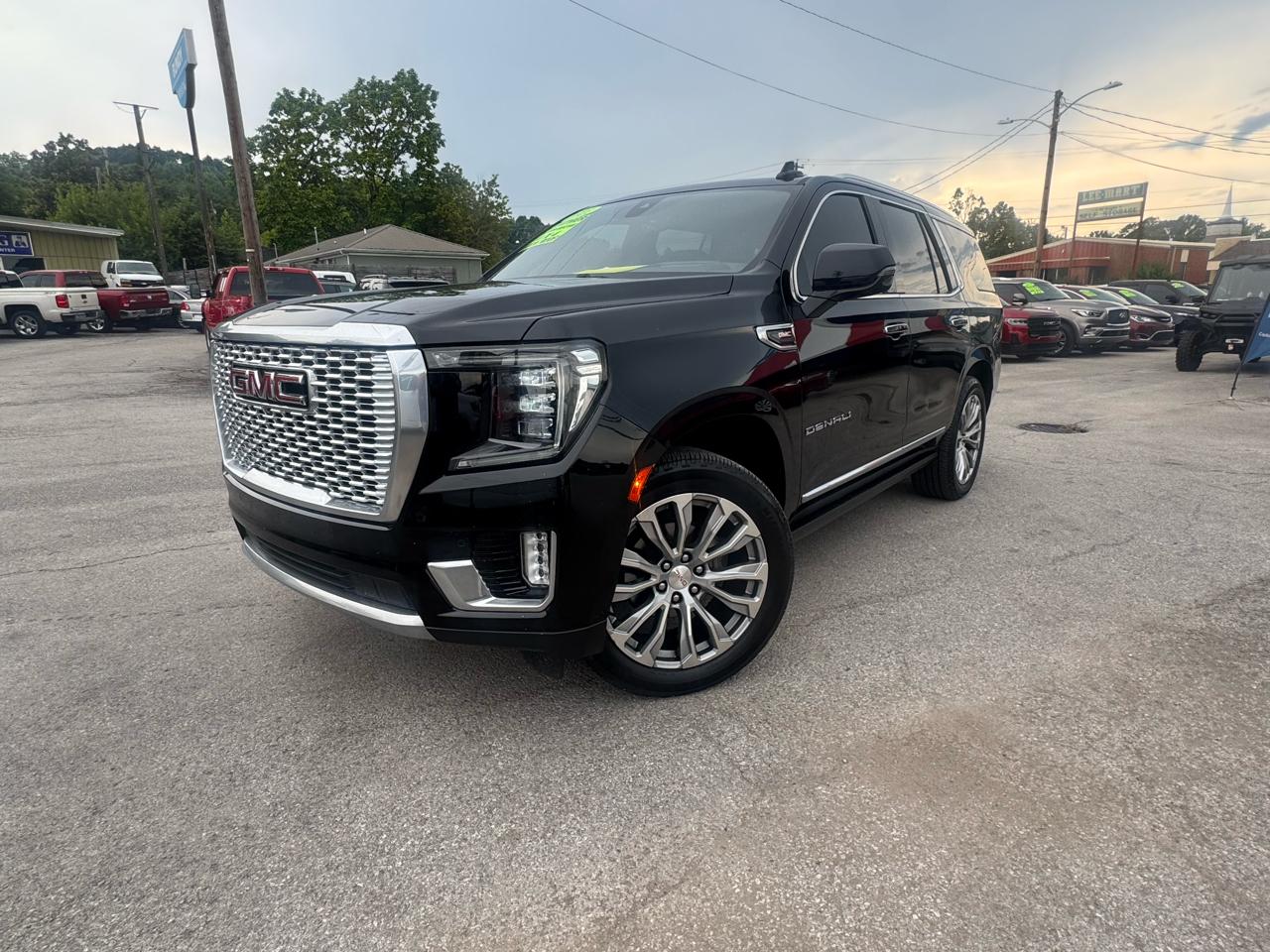 GMC Yukon 4WD 4dr Denali 2021