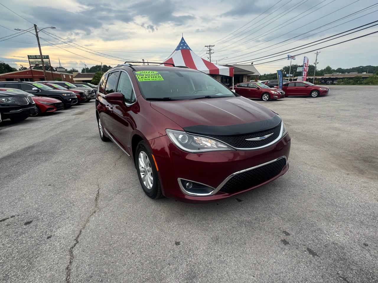 Chrysler Pacifica Touring L FWD 2018