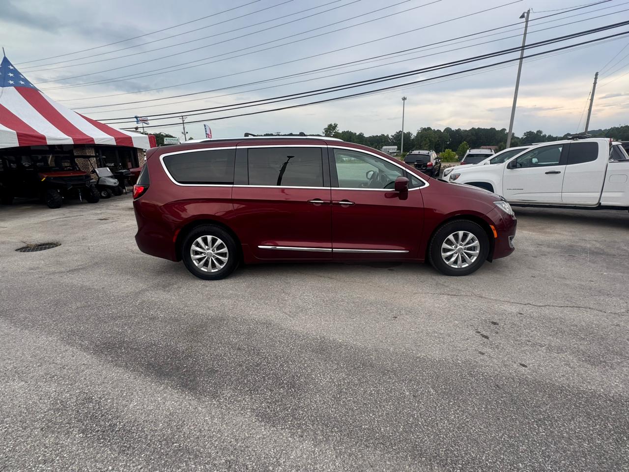 Chrysler Pacifica Touring L FWD 2018