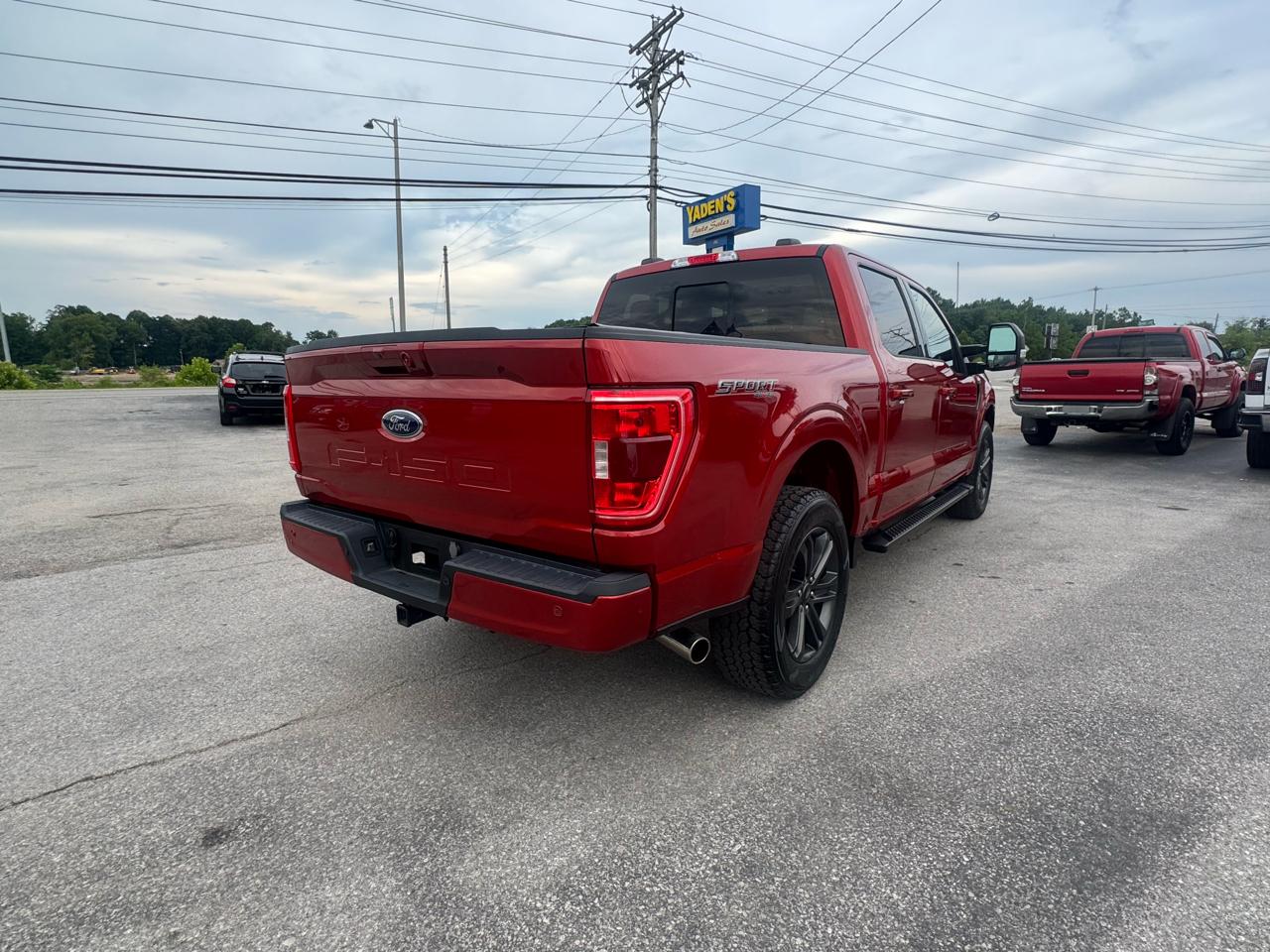 Ford F-150 4WD SuperCrew 139" XLT 2023