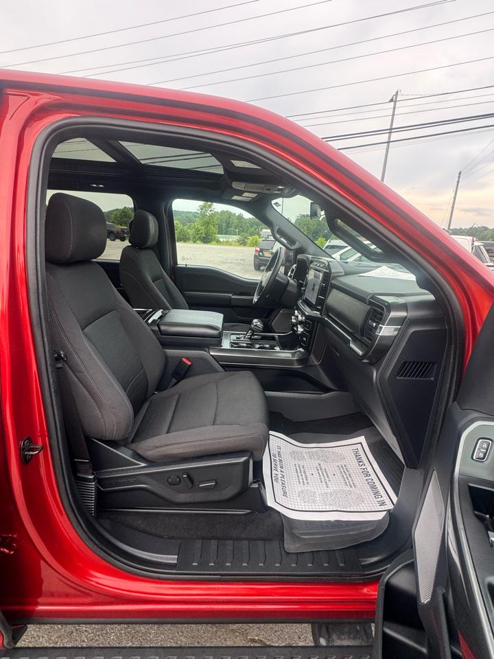 Ford F-150 4WD SuperCrew 139" XLT 2023