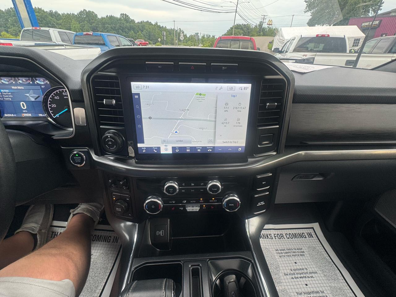Ford F-150 4WD SuperCrew 139" XLT 2023