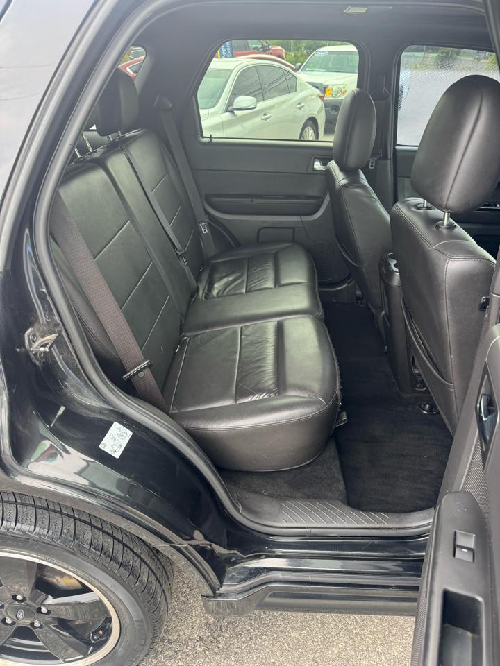 Ford Escape FWD 4dr XLT 2011