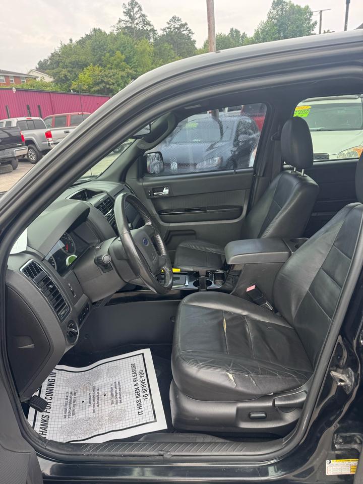 Ford Escape FWD 4dr XLT 2011