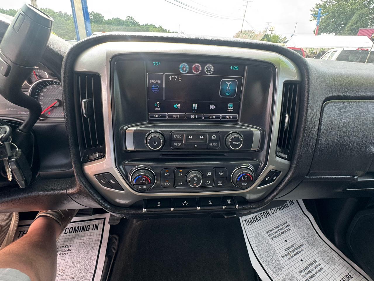 Chevrolet Silverado 2500HD 4WD Double Cab 144.2" LT 2015