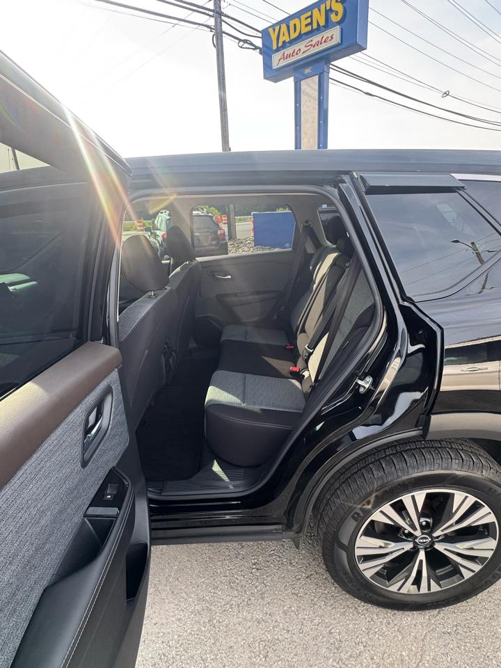Nissan Rogue AWD SV *Ltd Avail* 2023