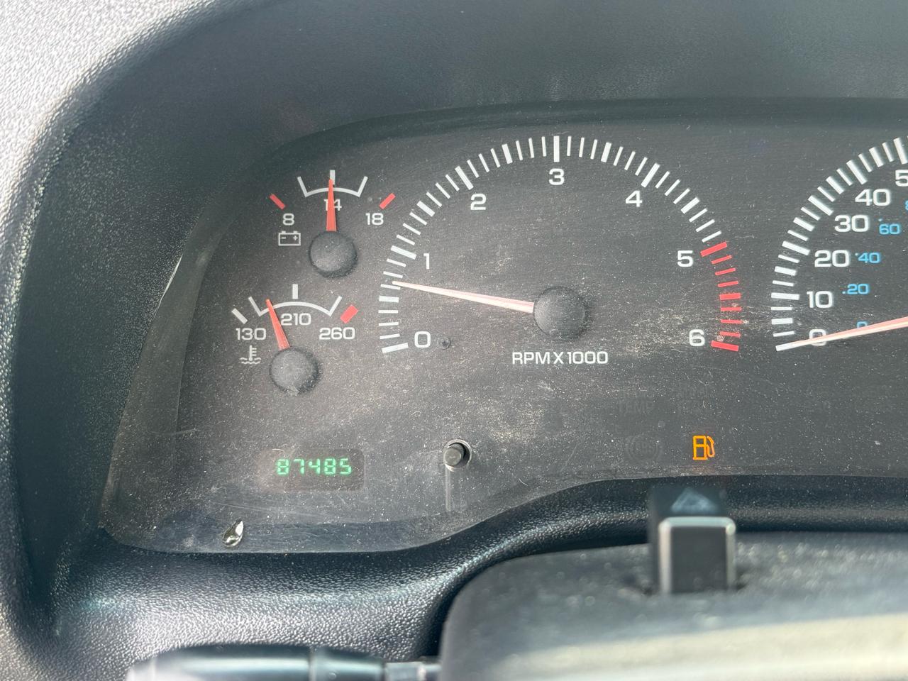 Dodge Ram 1500 4dr Quad Cab 139" WB 4WD 2001