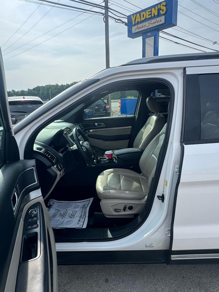 Ford Explorer 2WD 4dr V6 XLT 2018