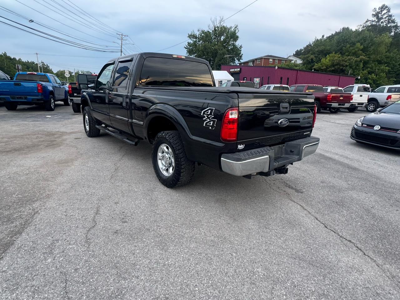 Ford Super Duty F-250 SRW 4WD Crew Cab 156" XLT 2013
