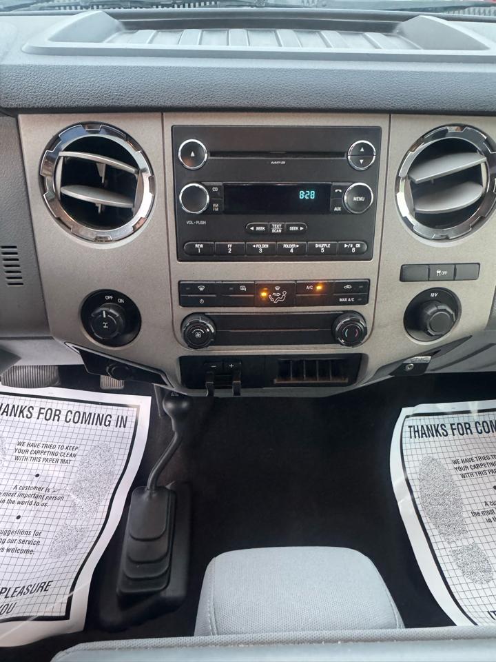 Ford Super Duty F-250 SRW 4WD Crew Cab 156" XLT 2013
