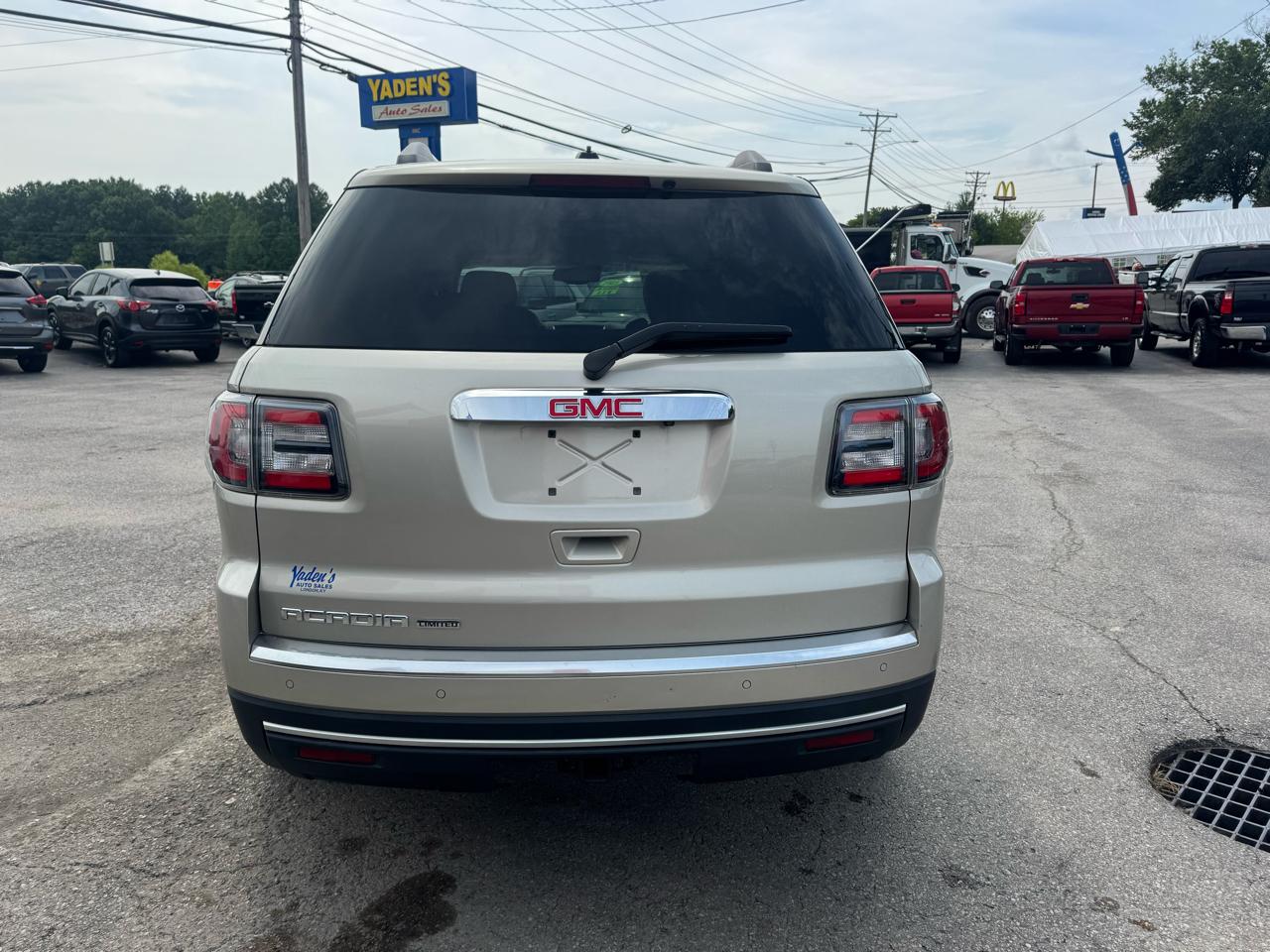 GMC Acadia Limited FWD 4dr Limited 2017