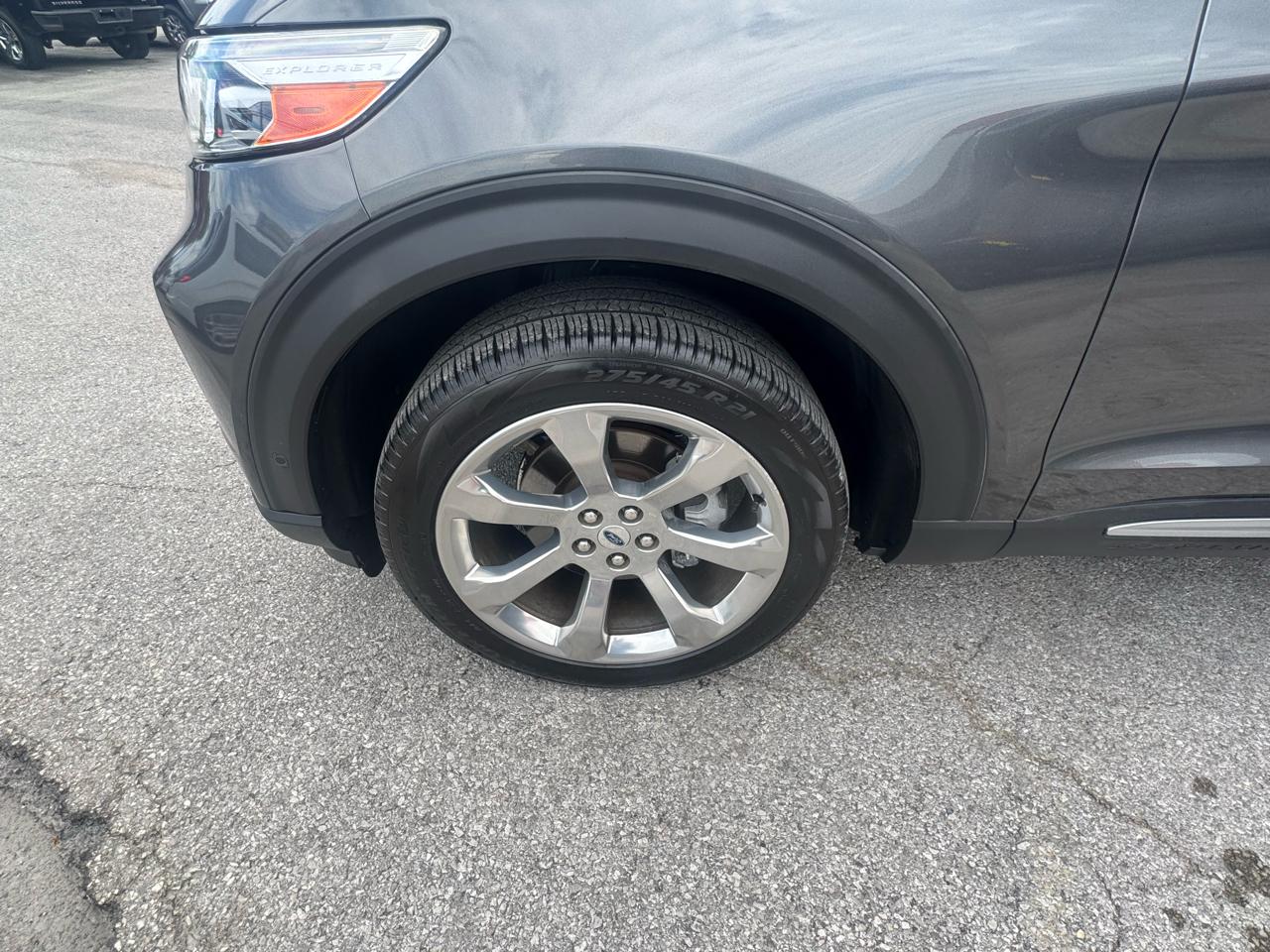 Ford Explorer Platinum 4WD 2020