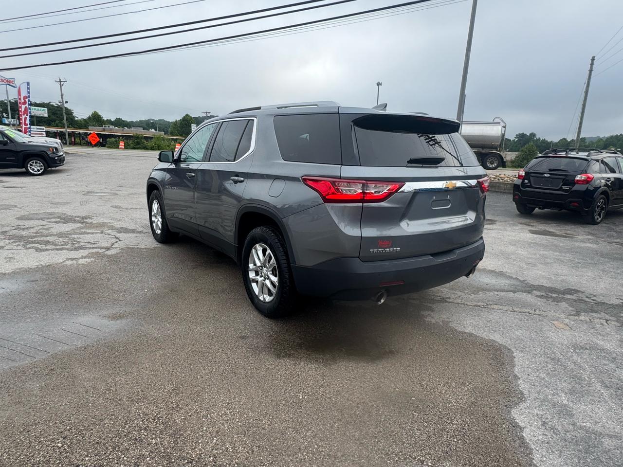 Chevrolet Traverse FWD 4dr LT Cloth w/1LT 2018