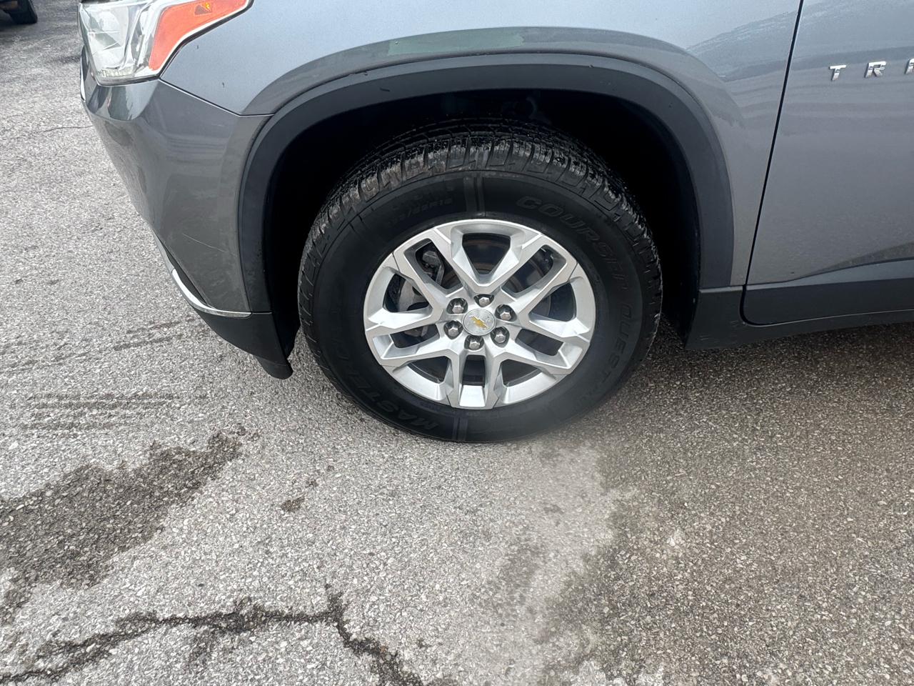 Chevrolet Traverse FWD 4dr LT Cloth w/1LT 2018