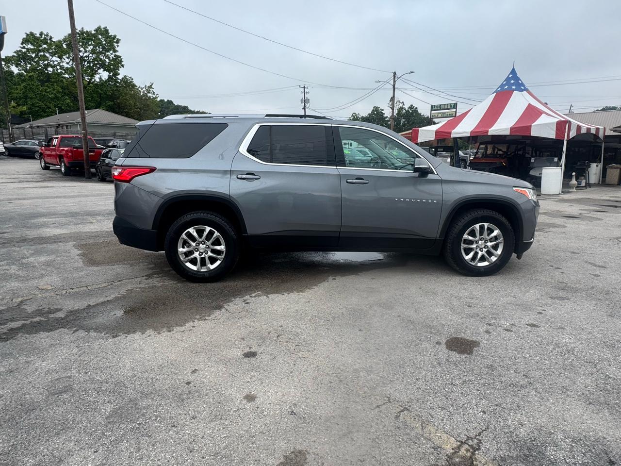 Chevrolet Traverse FWD 4dr LT Cloth w/1LT 2018