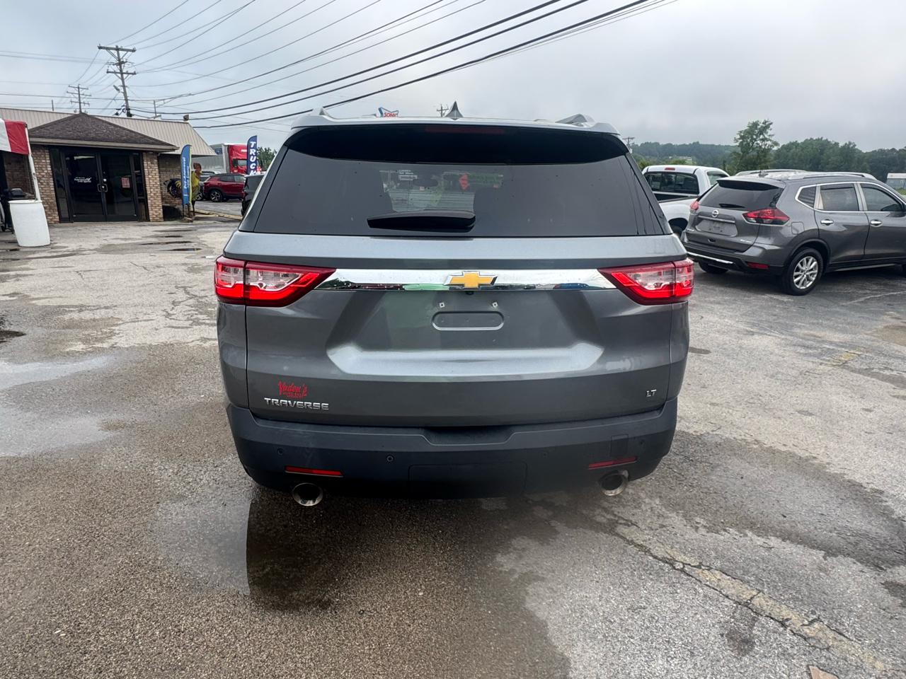 Chevrolet Traverse FWD 4dr LT Cloth w/1LT 2018