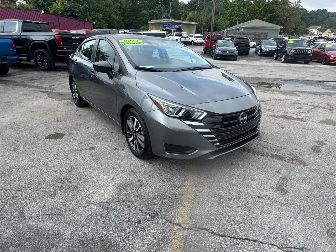 Nissan Versa S CVT 2023