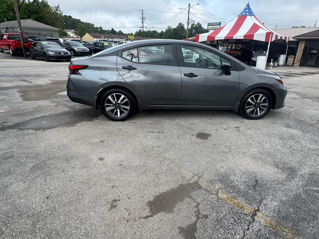 Nissan Versa S CVT 2023