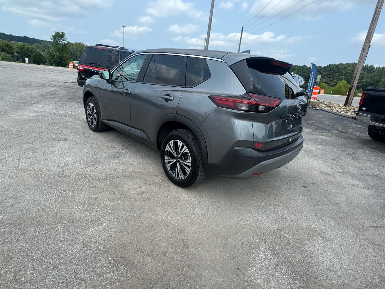 Nissan Rogue FWD SV 2023